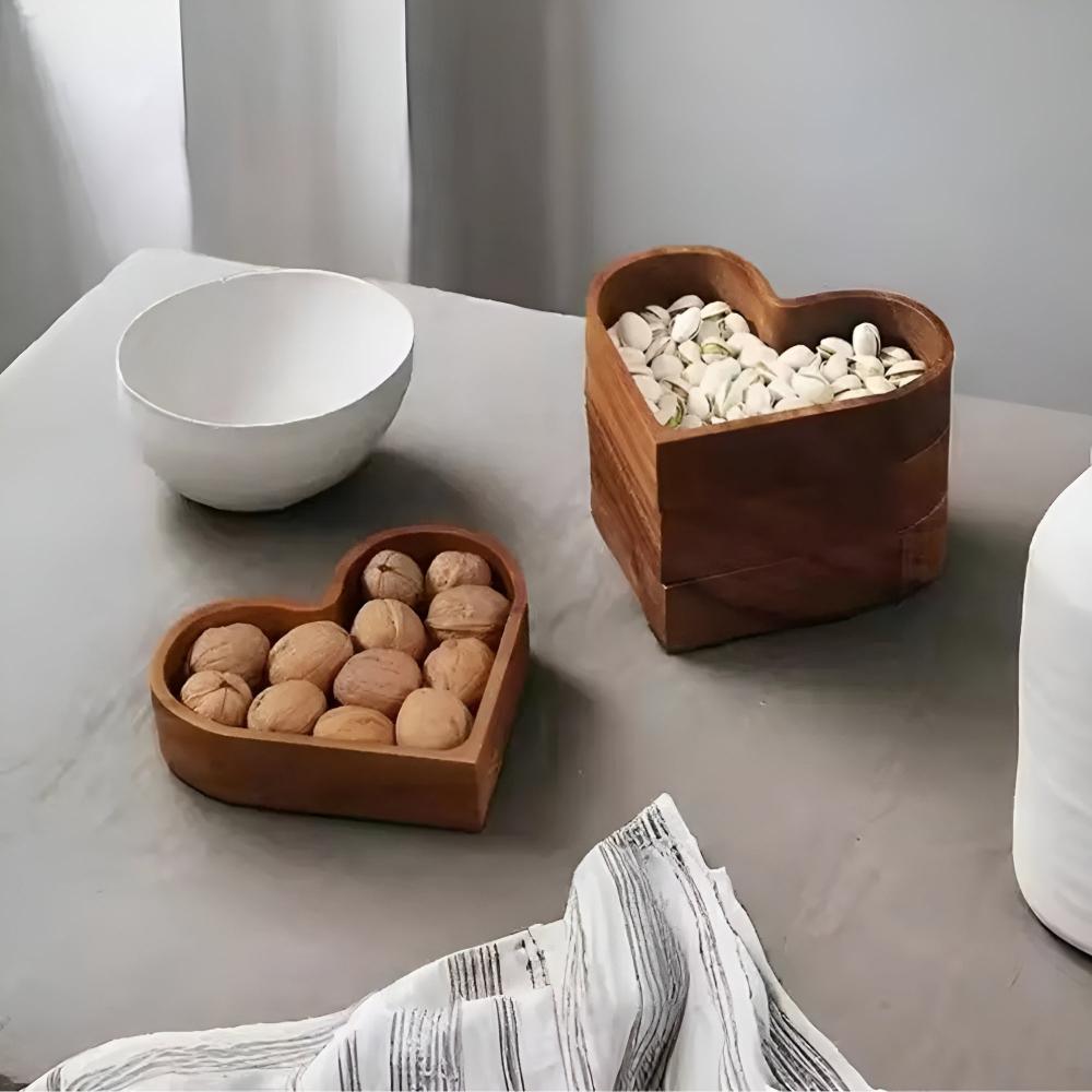 BowLift | Heart-Shaped Wooden Snack Tray | 4 pcs