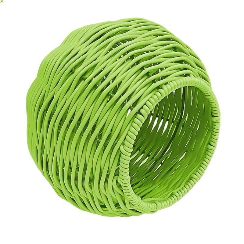 BowLift | Sturdy and breathable rattan bird's nest