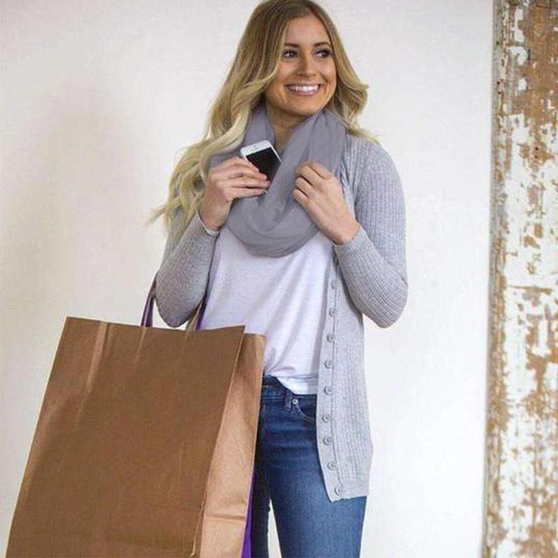 BowLift | Warm scarf with hidden pocket for winter