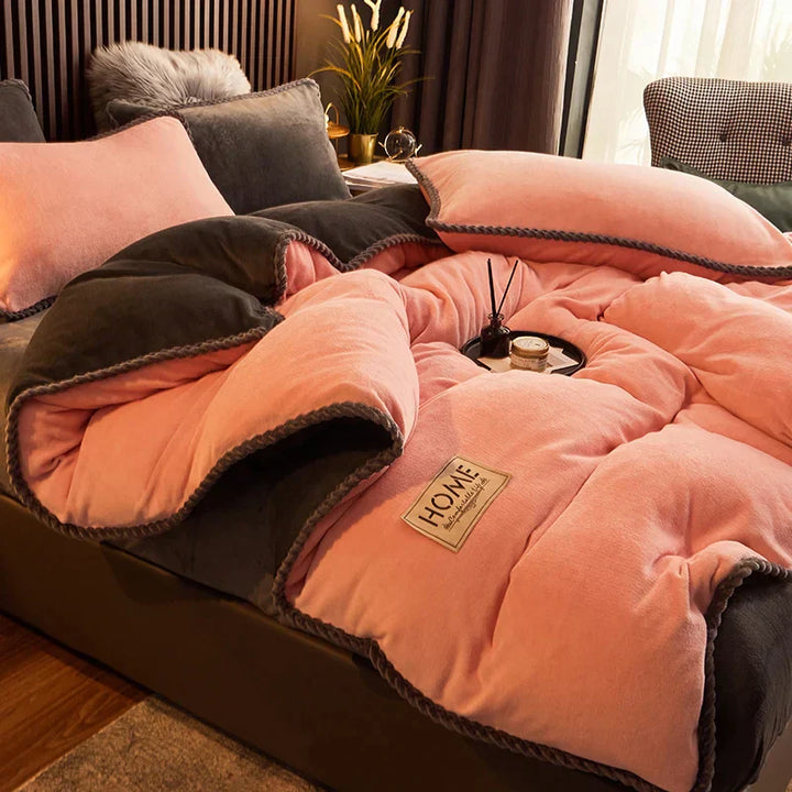 BowLift | PlushHaven Luxe Velvet Duvet Cover Set – Kingsize Warmth & Comfort