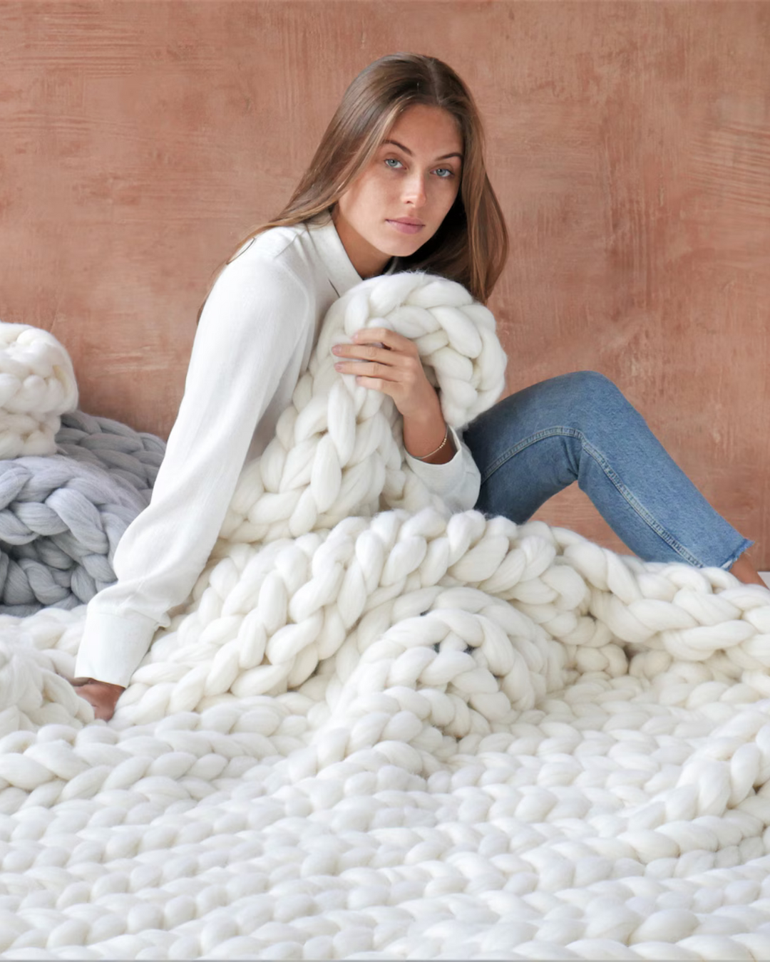 BowLift | Knitted Asymmetrical Women's Sweater
