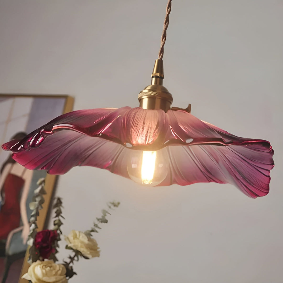 Hanging lamp with floral motif – Warm light & stylish design | For your home | Bowlift