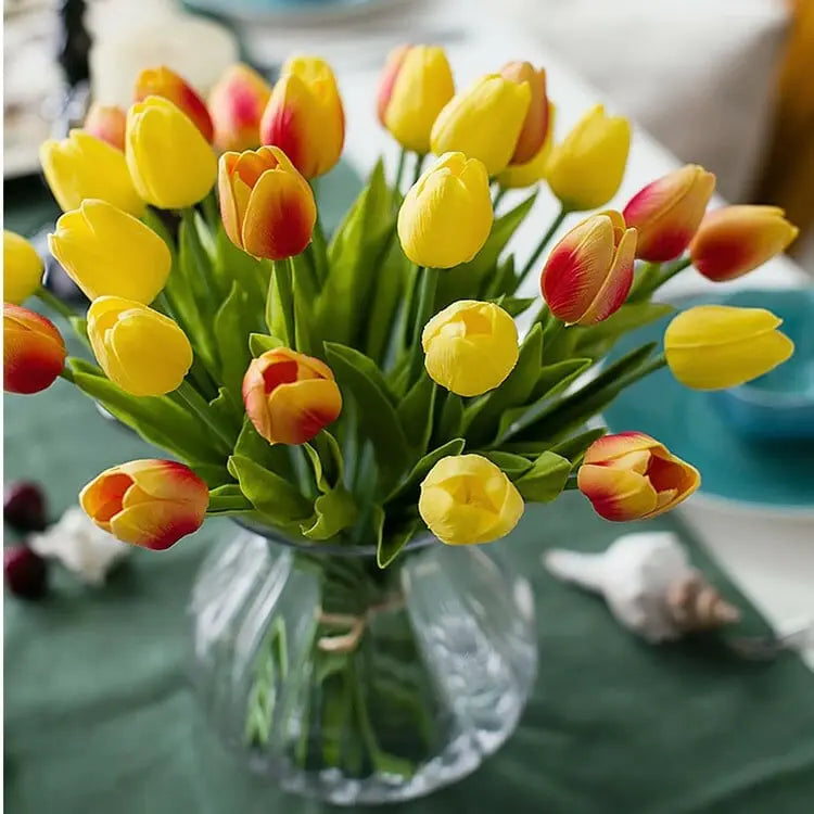 BowLift | 10-piece set artificial tulips made of latex – stylish and durable decorative flowers