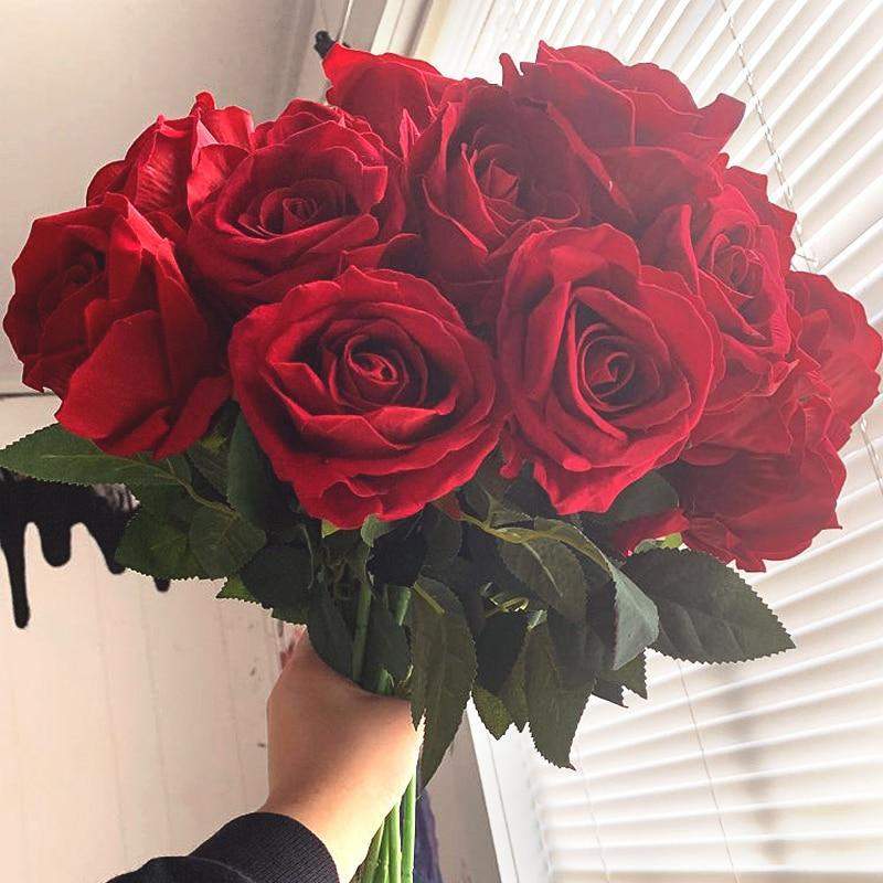 10 pieces silk roses Bowlift