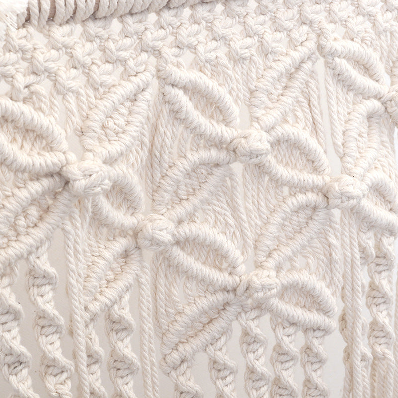 Macramé Wall Decor with Elaborate Decorations Bowlift