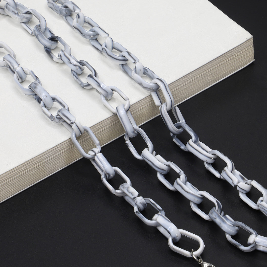 Chunky Acrylic Eyewear Chain Bowlift