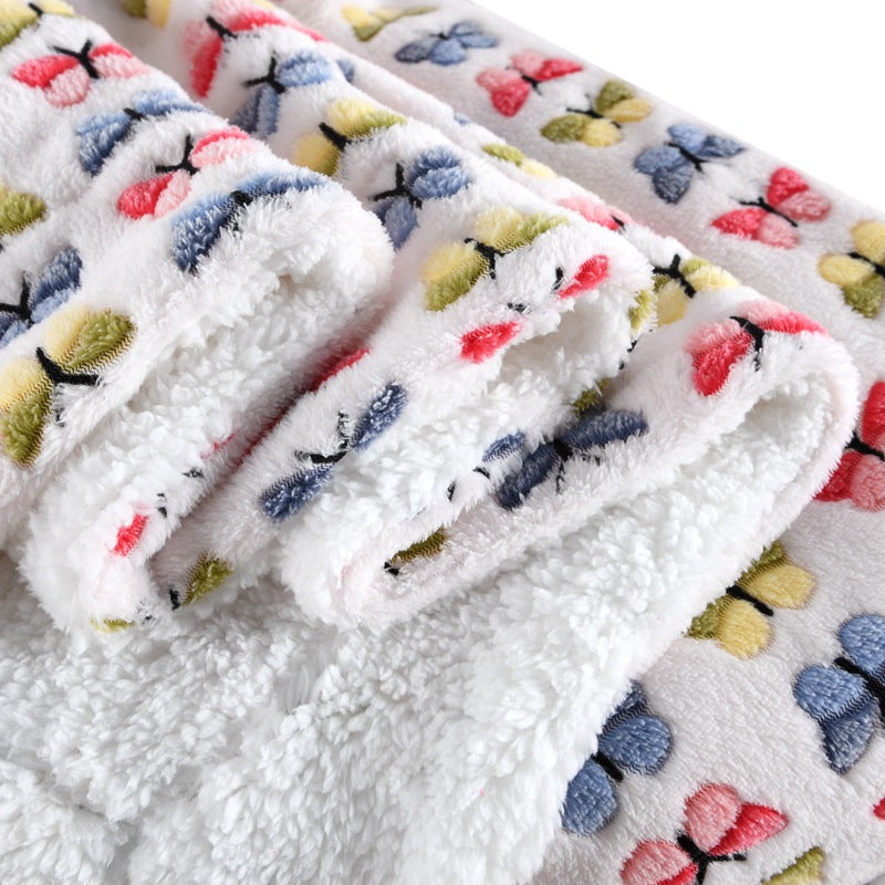 Women's soft and fluffy blanket with colorful butterfly pattern Bowlift