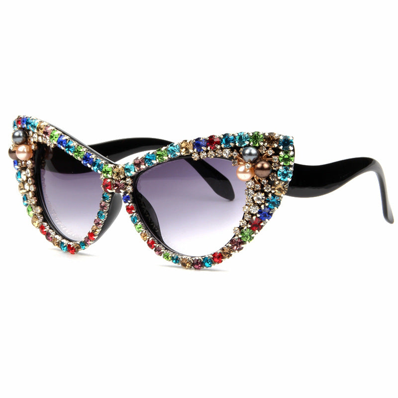 Women's glamorous cat-eye sunglasses with sparkling crystal accents Bowlift