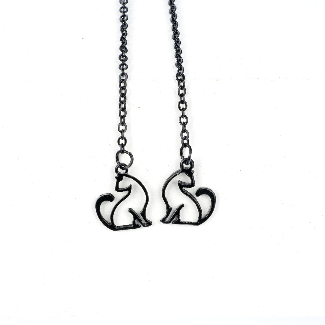Fashionable Eyewear Chain Bowlift