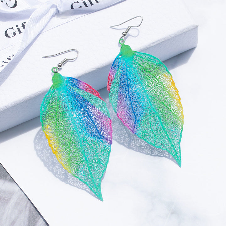 Artistic Leaf-Inspired Dangle Earrings Bowlift