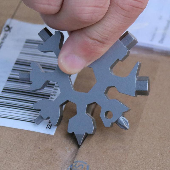 Saker 18-in-1 Snowflake Multi-Tool | Bowlift