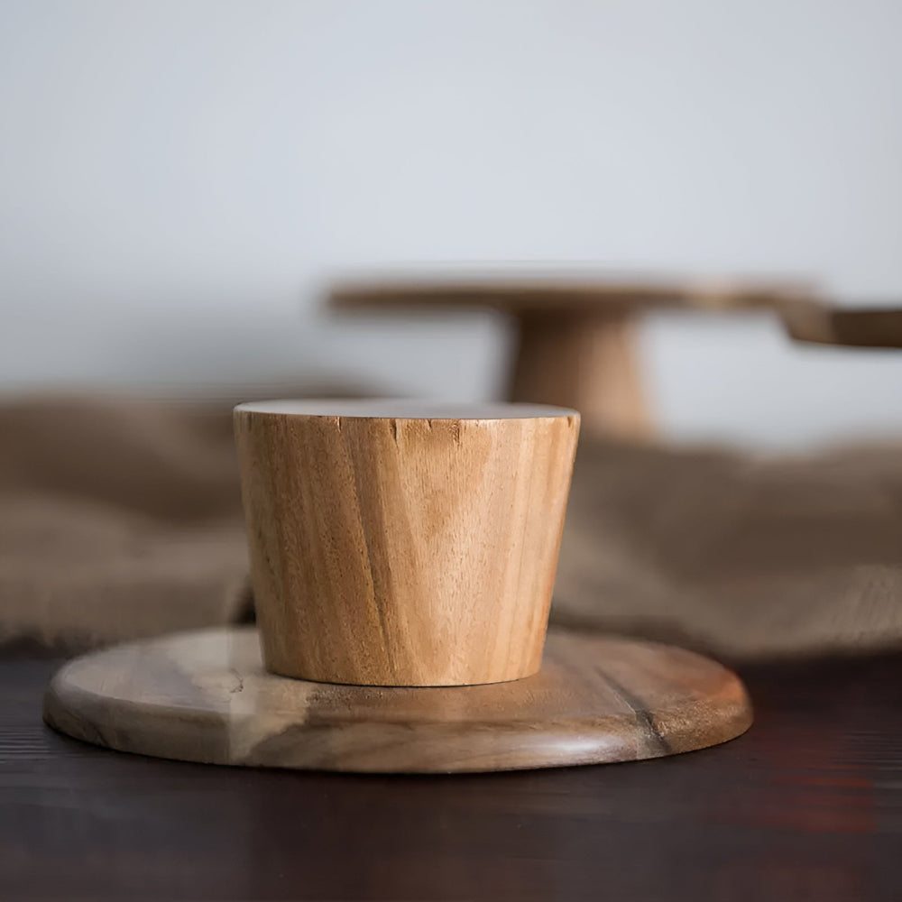 BowLift | High Stand Wooden Cake Plate