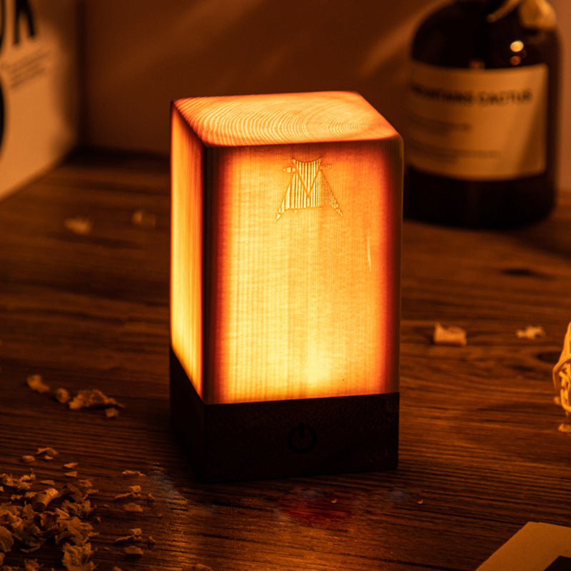Cordless LED table lamp with rechargeable battery and touch control – Warm wood design for a cozy atmosphere | Bowlift