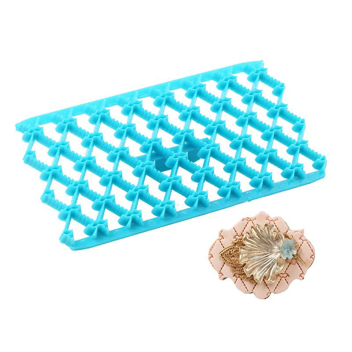 Embossing cake mold | Bowlift