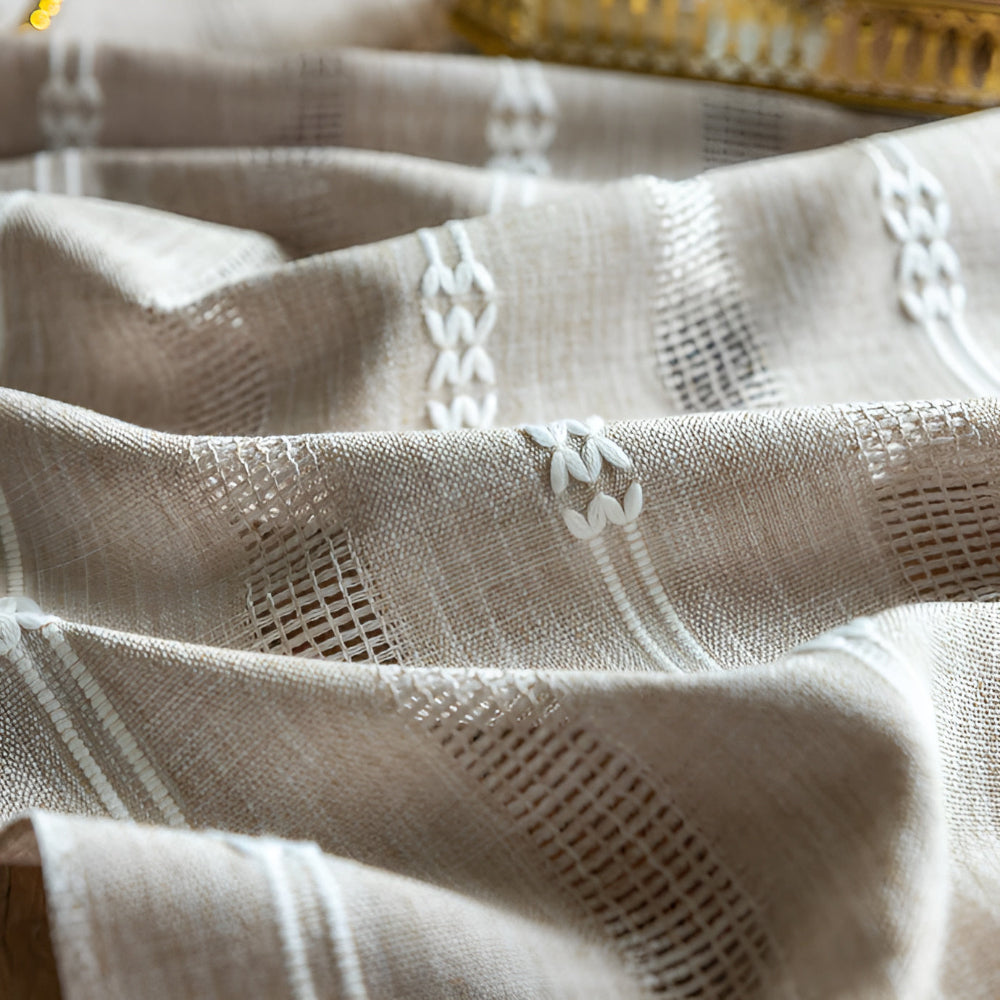 BowLift | Tassel Whisper Table Runner