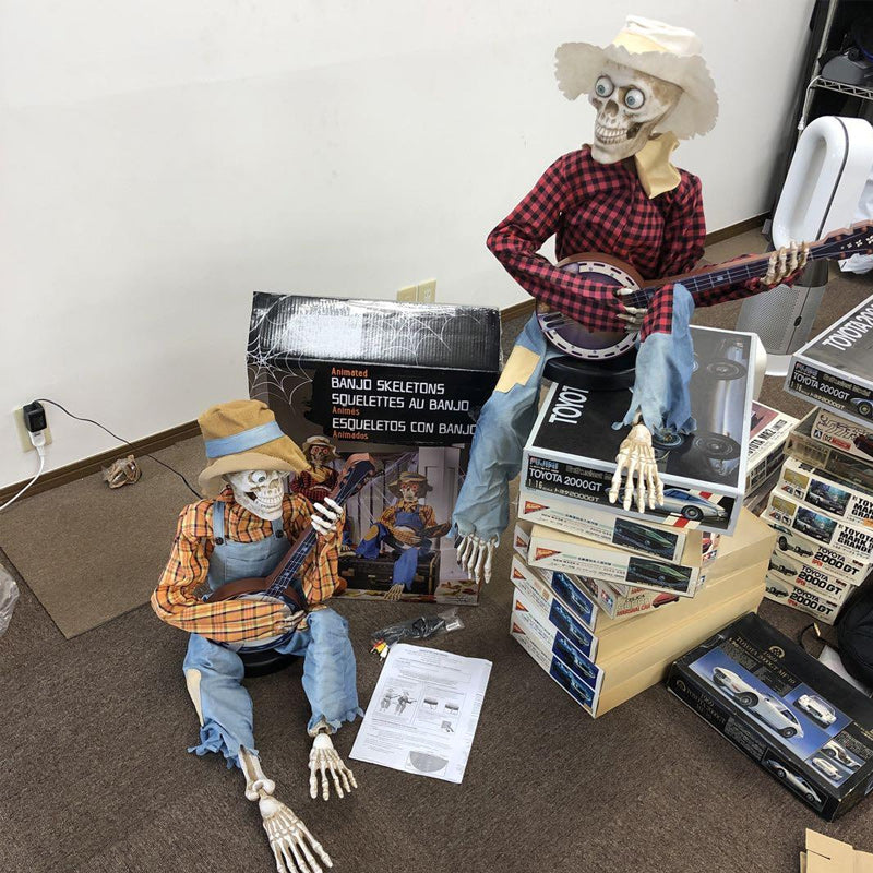 Animated Duel Banjo Skeletons S DrôLes | Bowlift