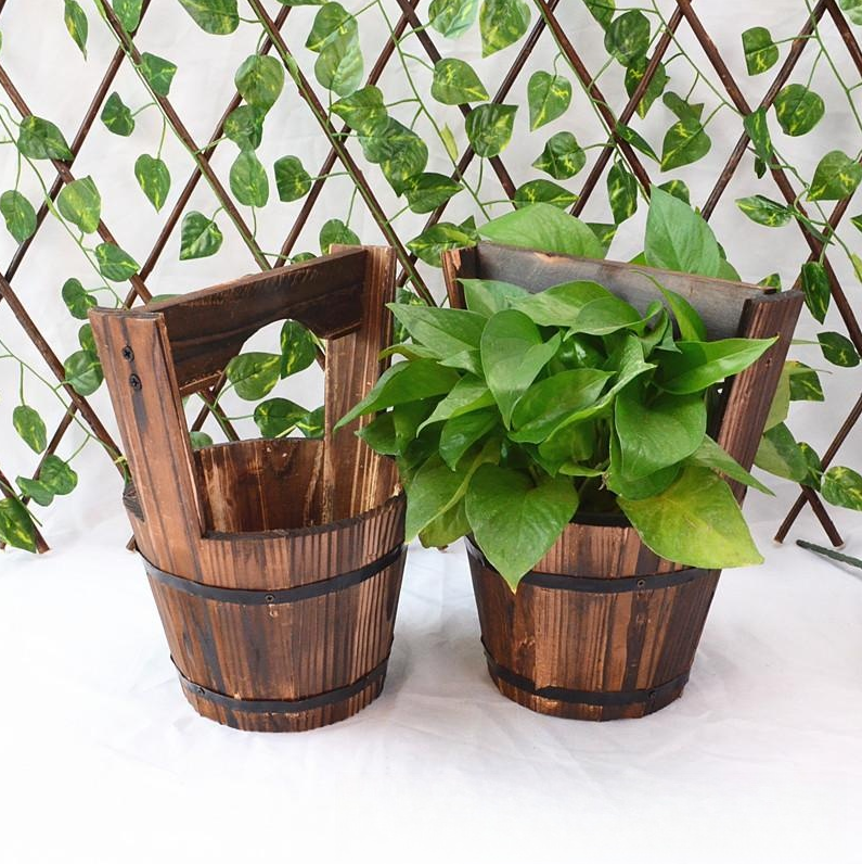 Classic garden flower pots with wood look Bowlift