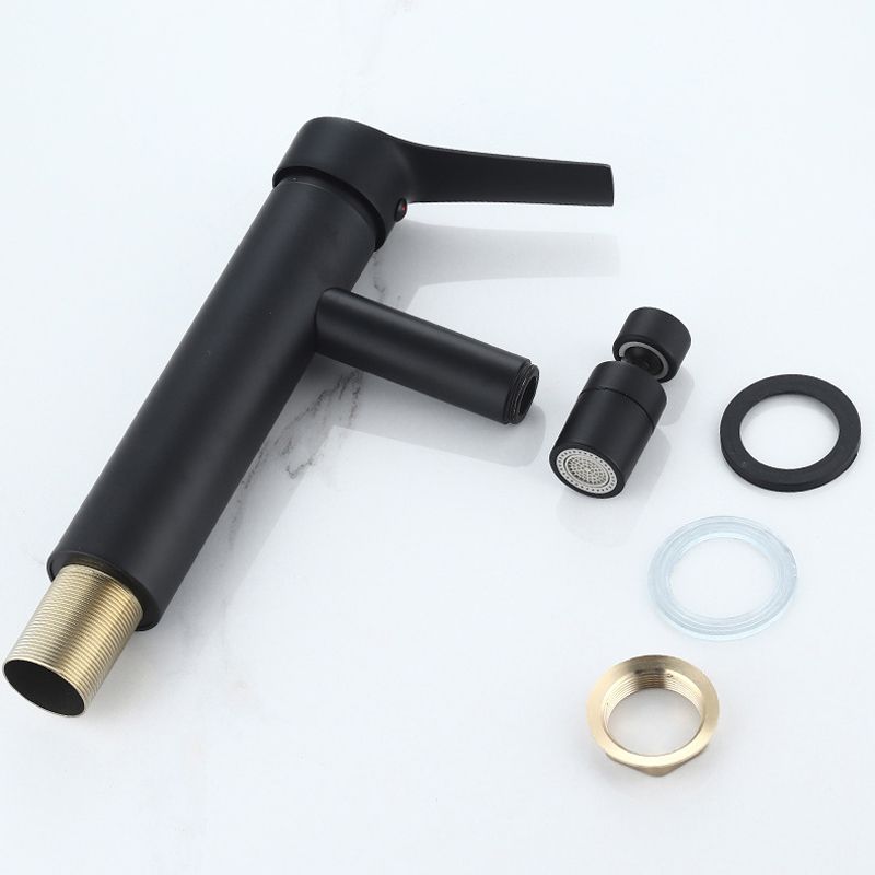 BowLift | Modern Sink Faucet Copper Lever Handle Low Arc Pull Out Sink Faucet