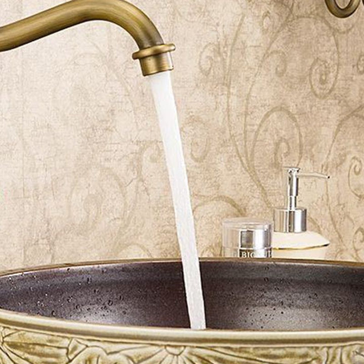BowLift | Glam Centerset Faucet Single Hole Sink Faucet with 2 Handles