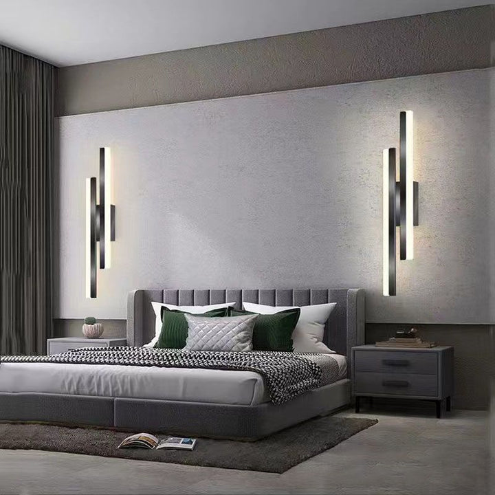 BowLift | Alana Modern LED Wall Light - Elegant Black/Gold Wall Lighting for Living Room and Bedroom