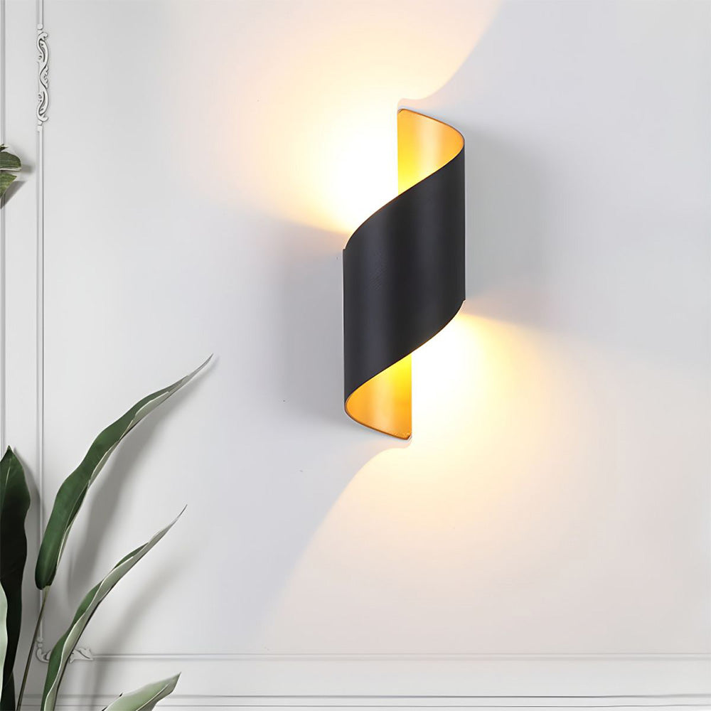 BowLift | LED Wall Light with Minimalist Aluminum Design