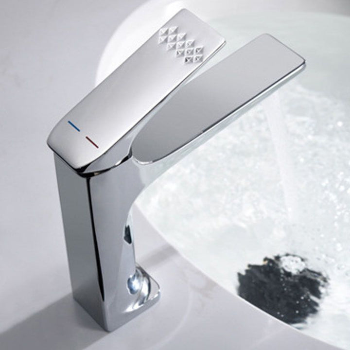 BowLift | Glam Centerset Faucet Pure Color Sink Faucet for the Bathroom