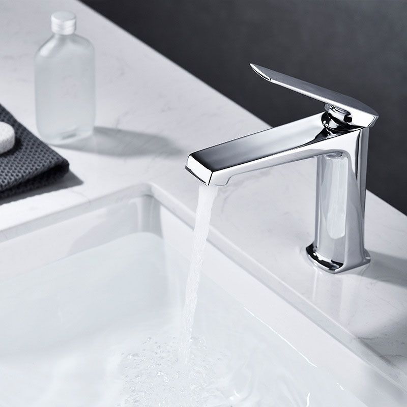BowLift | Modern basin tap lever handle copper low arc basin tap