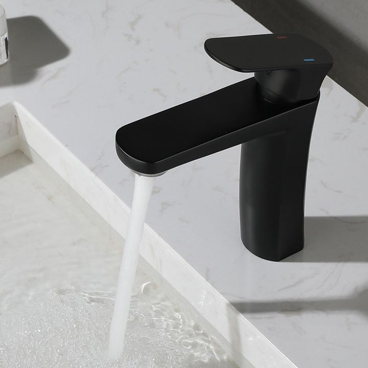 BowLift | Square 1-Handle Basin Faucet 1 Hole Basin Faucet
