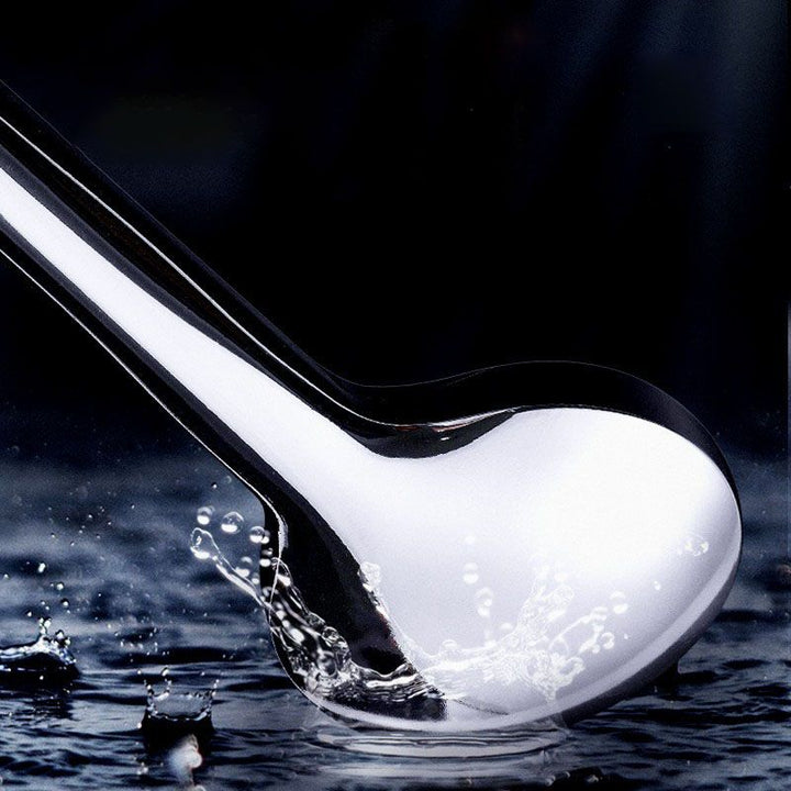 BowLift | Contemporary Hand Shower Metal Handheld Shower Head with Round Shape