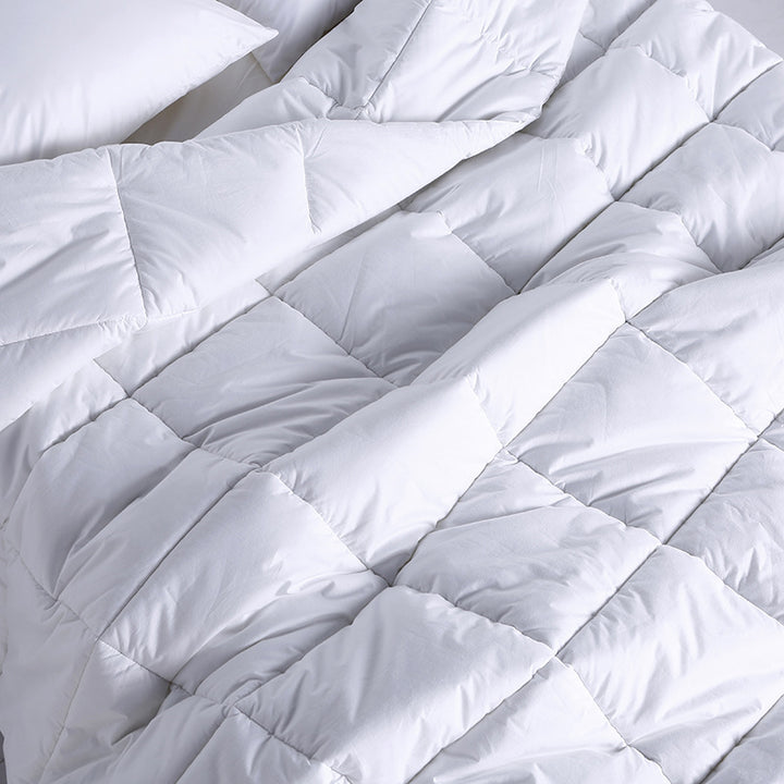 Premium Soft Touch Comforter Bowlift