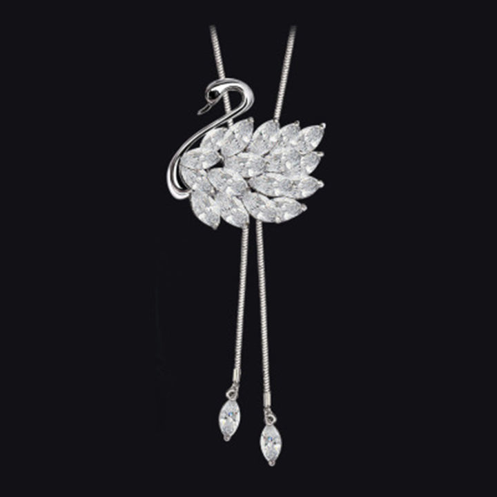 Elegant Swan-Inspired Pendant Necklace Bowlift