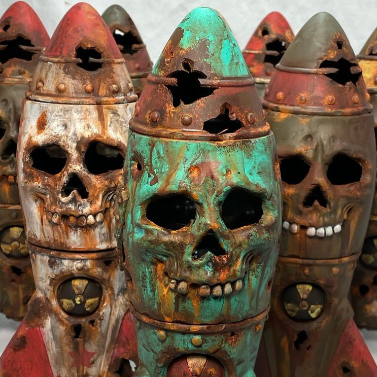 BowLift | The Skull Bomb - Small Nuclear Warhead Decor