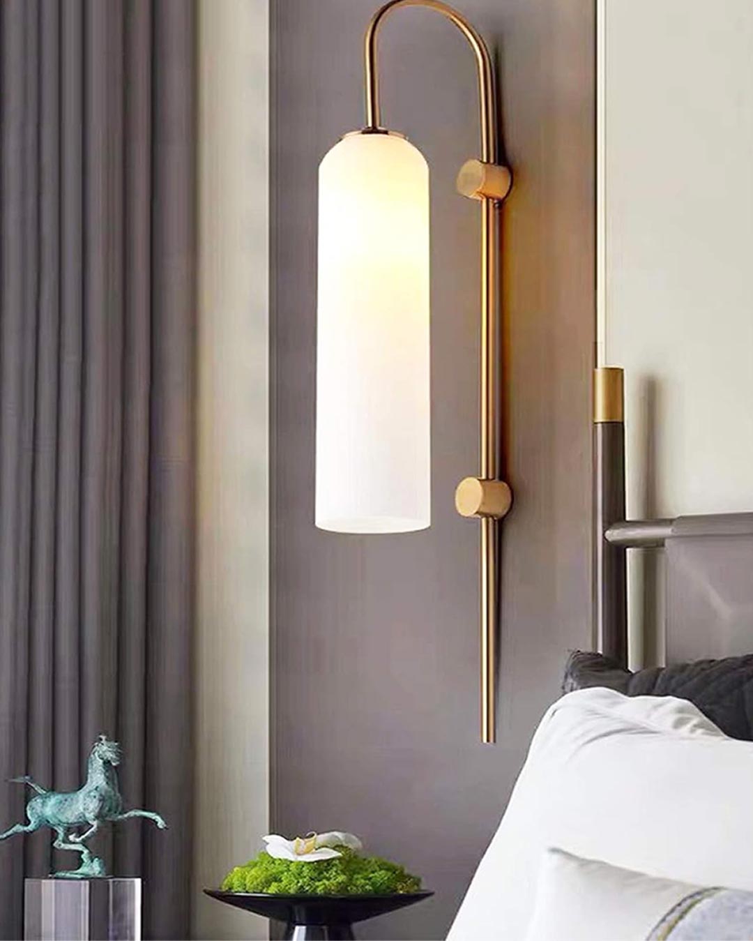 BowLift | Ithaca Wall Lamp - White