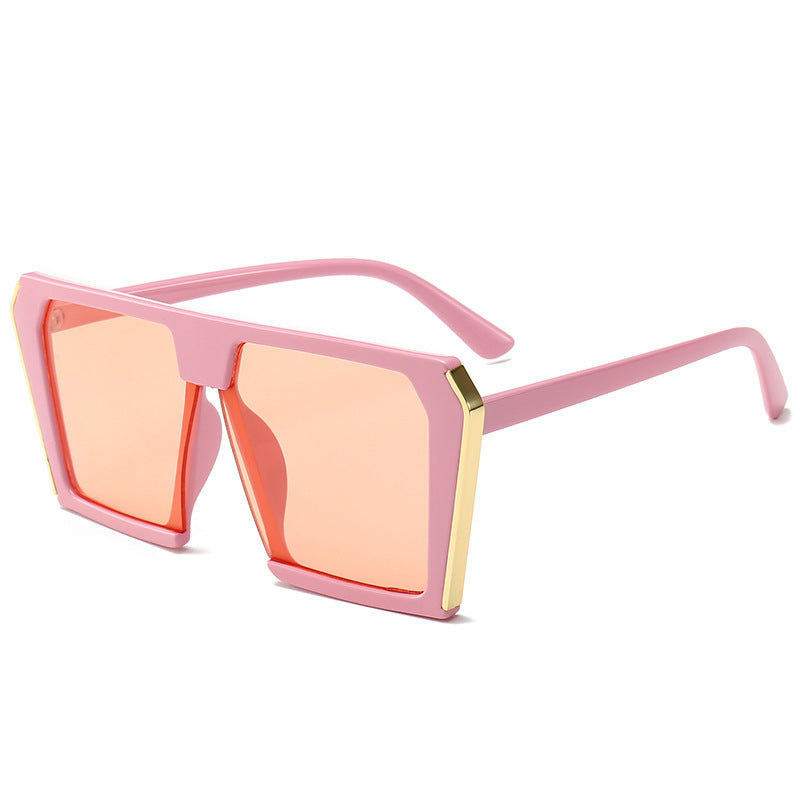 Ladies stylish geometric sunglasses in angular design Bowlift