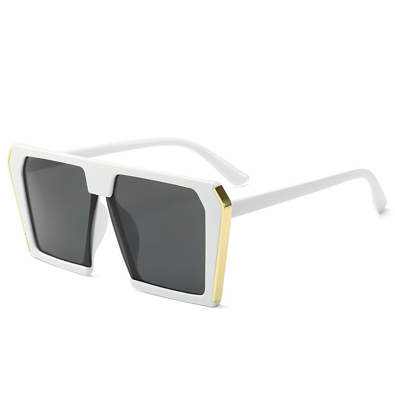 Ladies stylish geometric sunglasses in angular design Bowlift