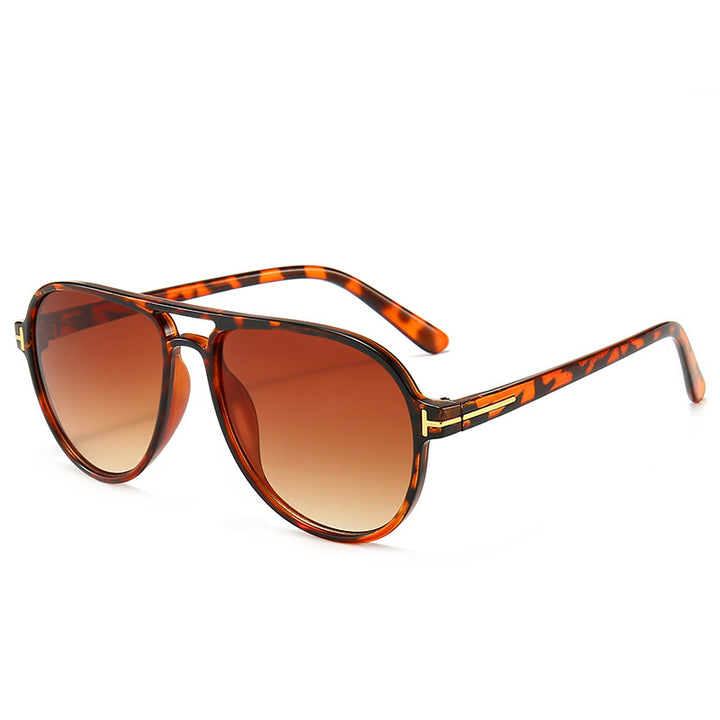 Elegant Aviator-Style Sunglasses Bowlift