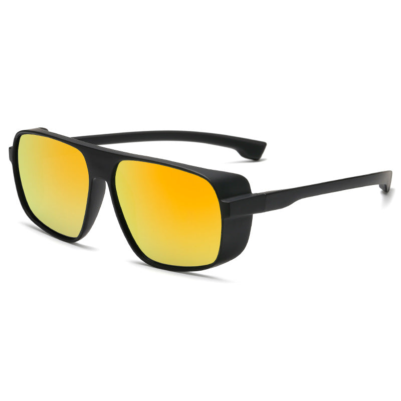 Women's sporty sunglasses with a sturdy frame and polarized lenses Bowlift