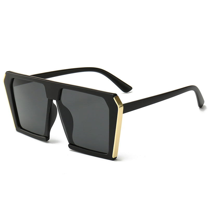 Ladies stylish geometric sunglasses in angular design Bowlift
