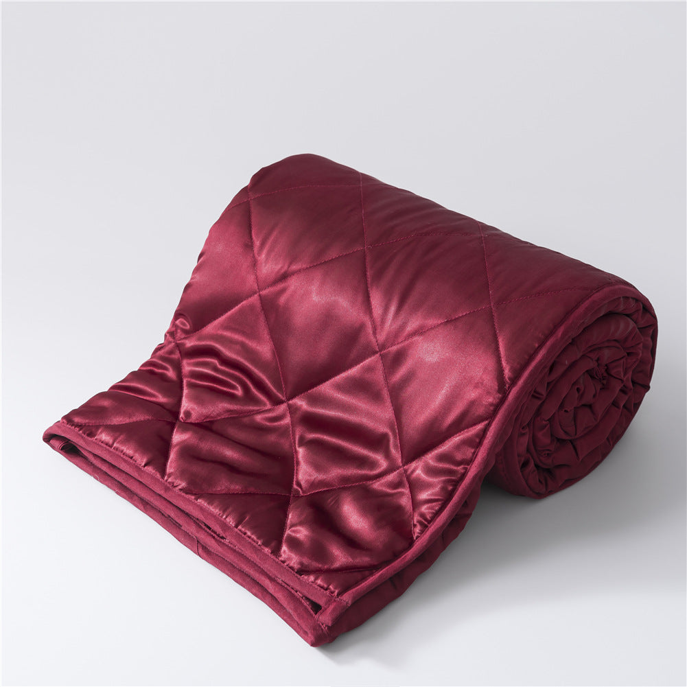 Reversible Quilted Blanket Bowlift