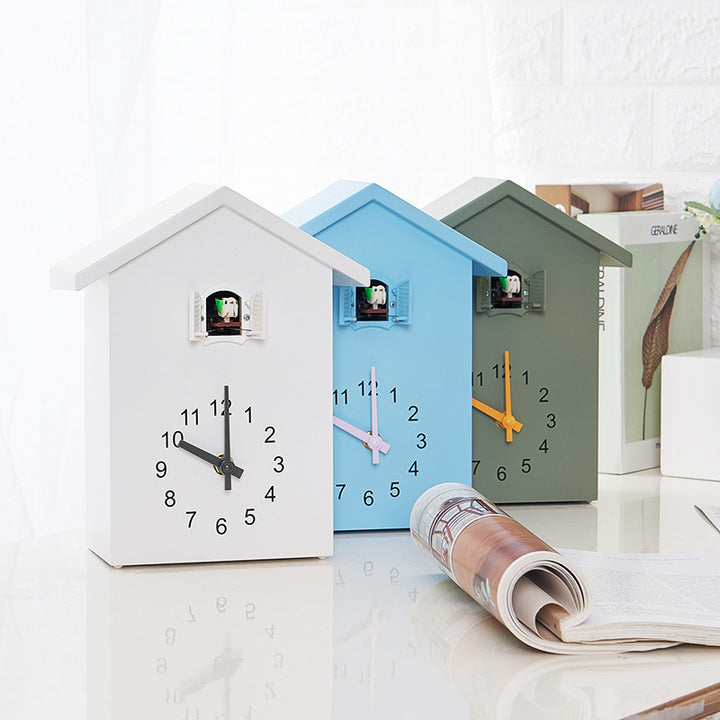 Cuckoo Clock in Modern Design Bowlift