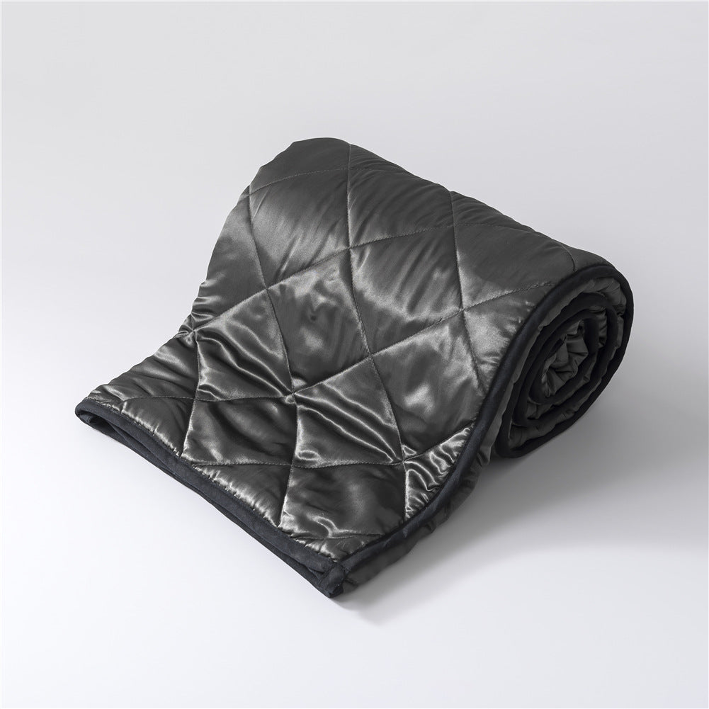 Reversible Quilted Blanket Bowlift