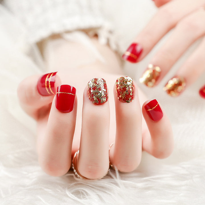 Glittery Press-On Nail Set