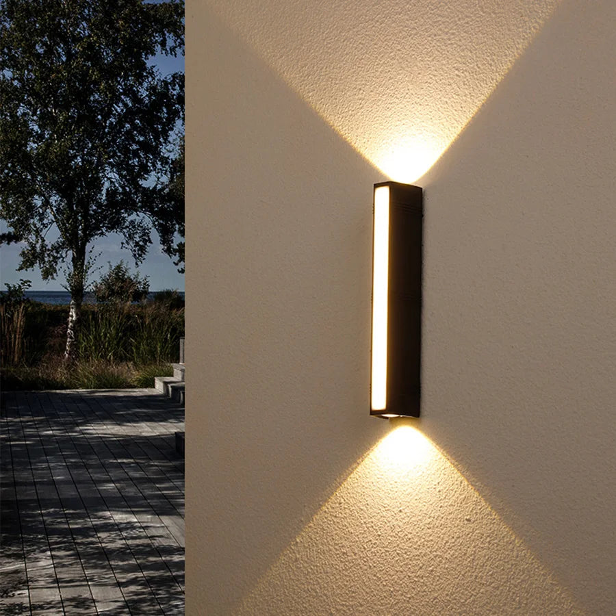 BowLift | Warm illumination for summer evenings