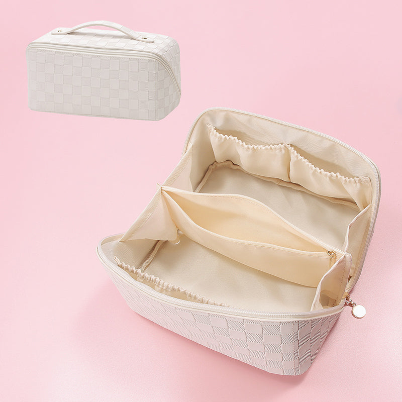 BowLift | Vintage Pattern Handheld Makeup Bag