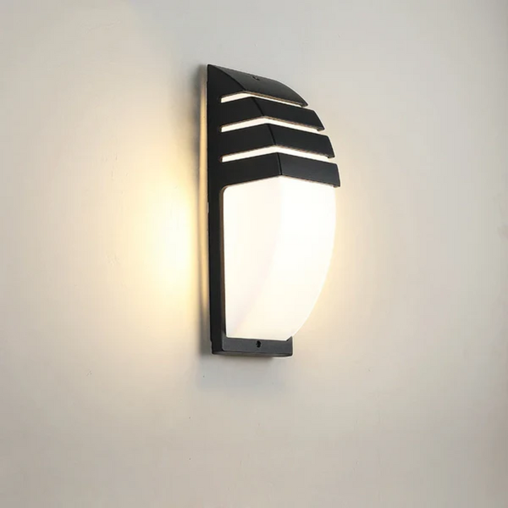 BowLift | Outdoor Wall Lamp With Sensor