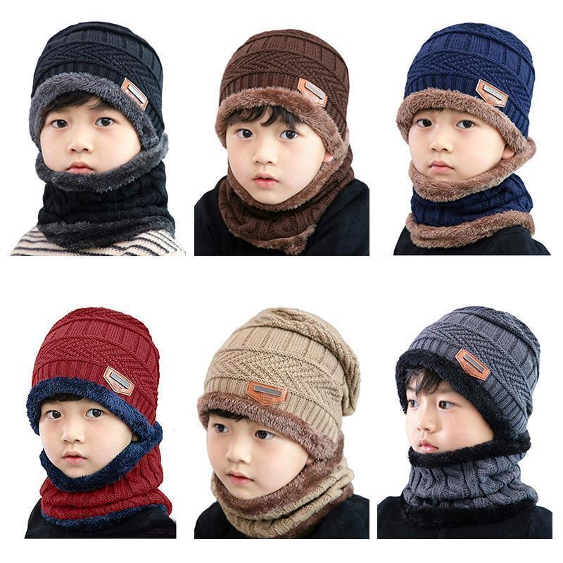 BowLift | Warm hat with scarf