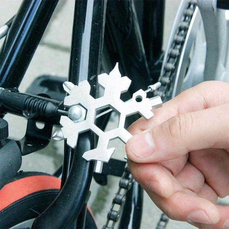 Pre-Christmas sale 18-in-1 stainless steel snowflake multi-tool | Bowlift