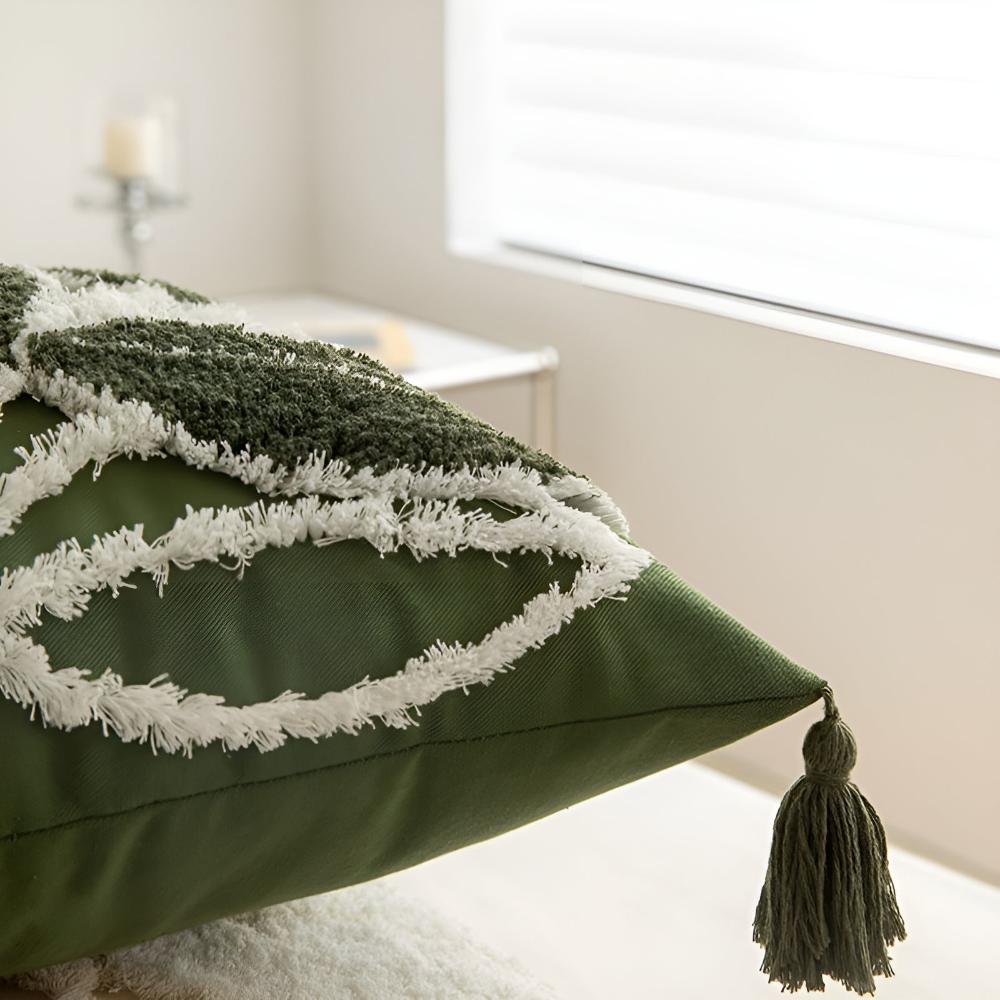 BowLift | Plush Leaf With Tassel Cushion Cover