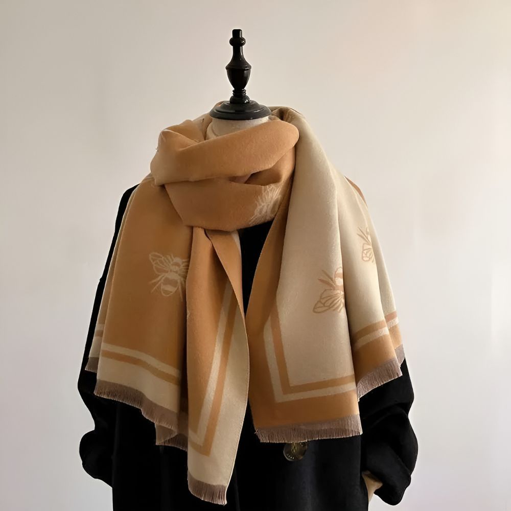 BowLift | Nuvia Bee Pattern Winter Scarf