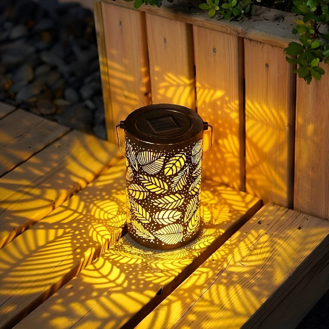 SolarArt Lantern - Luxury Metal Art Decoration Solar Outdoor Lantern | Bowlift